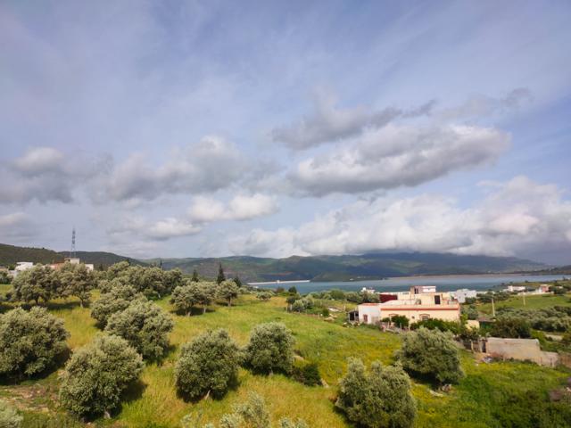 Die Berge des Rif bieten eine schöne Kulisse, hervorragenden Möglichkeiten zum Wandern und malerische Dörfern und Städte