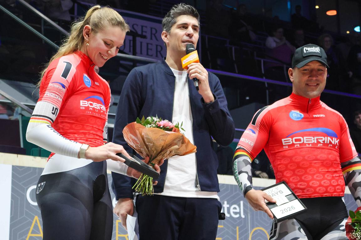 Einer der neue Sprecher Franco Marvulli (mitte) kennt die Party der Sixdays. 2010 und 2013 war er Sieger im Bremer Oval.