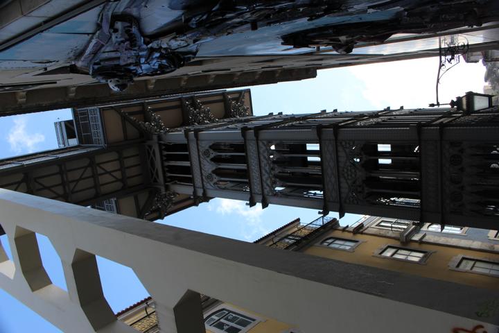 Weser-Kurier "Mit Butler auf großer Fahrt"